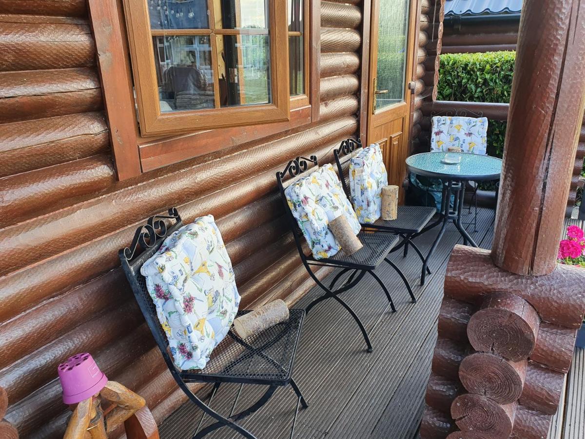 Cosy Countryside Log Cabin 基尔根尼 外观 照片