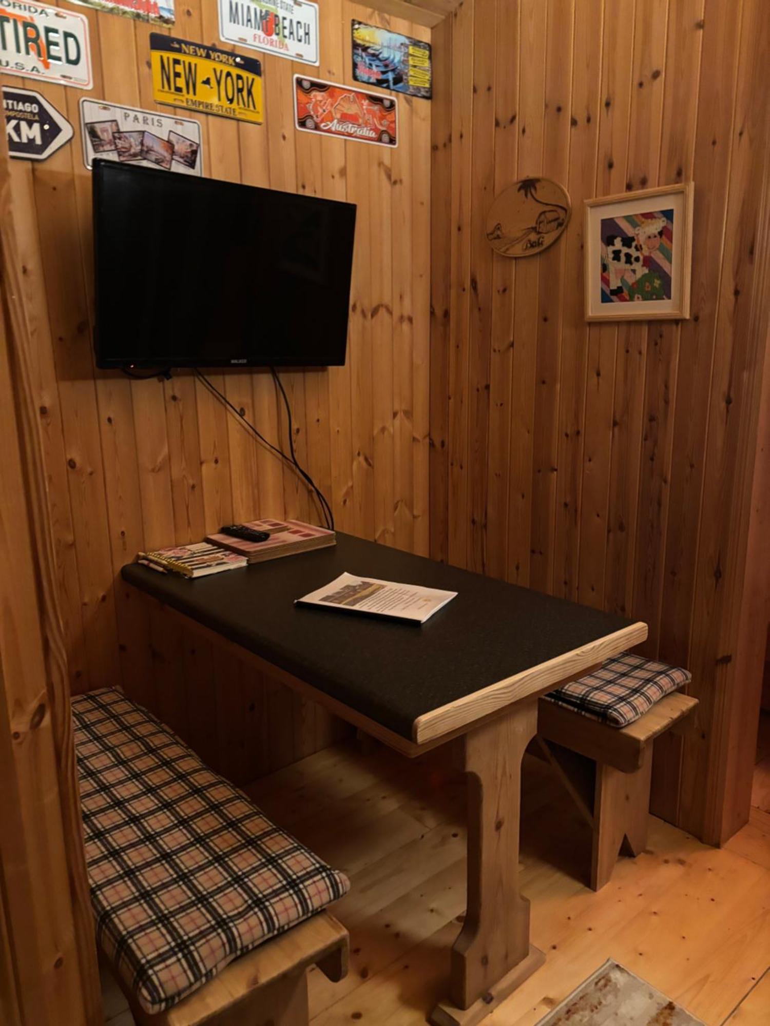 Cosy Countryside Log Cabin 基尔根尼 外观 照片