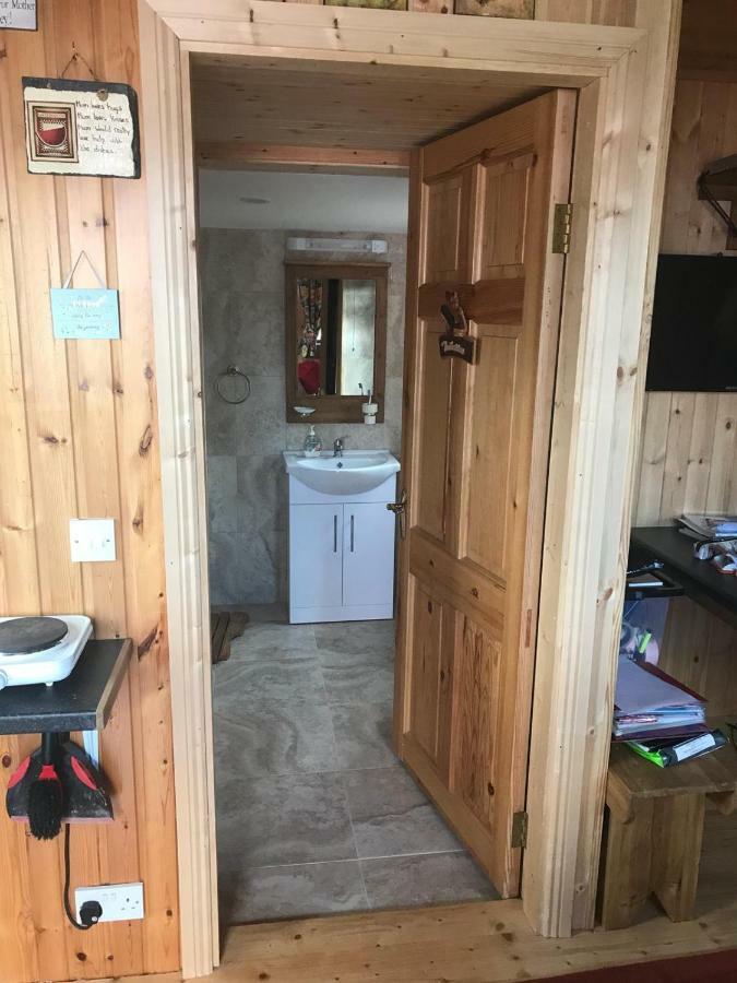 Cosy Countryside Log Cabin 基尔根尼 外观 照片